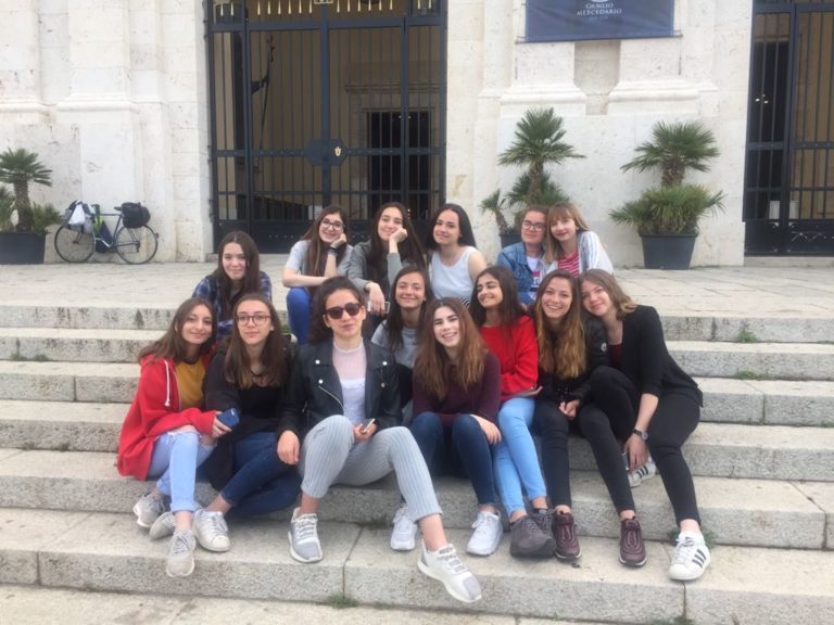 Plus Grand Lycée De France Nombre D'élèves Ouverture à l’international – Lycée Dumont d'Urville