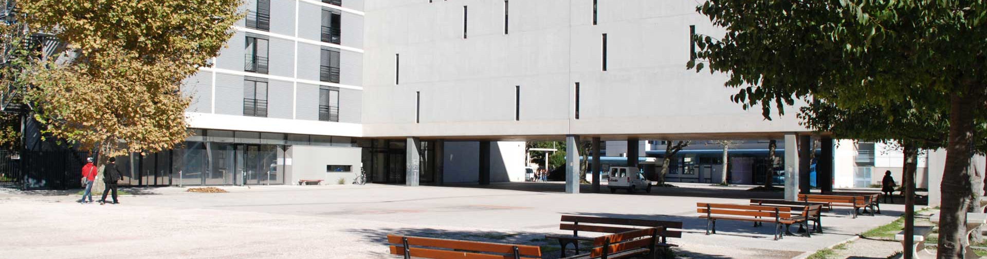 bg-header-page-lycee-resized